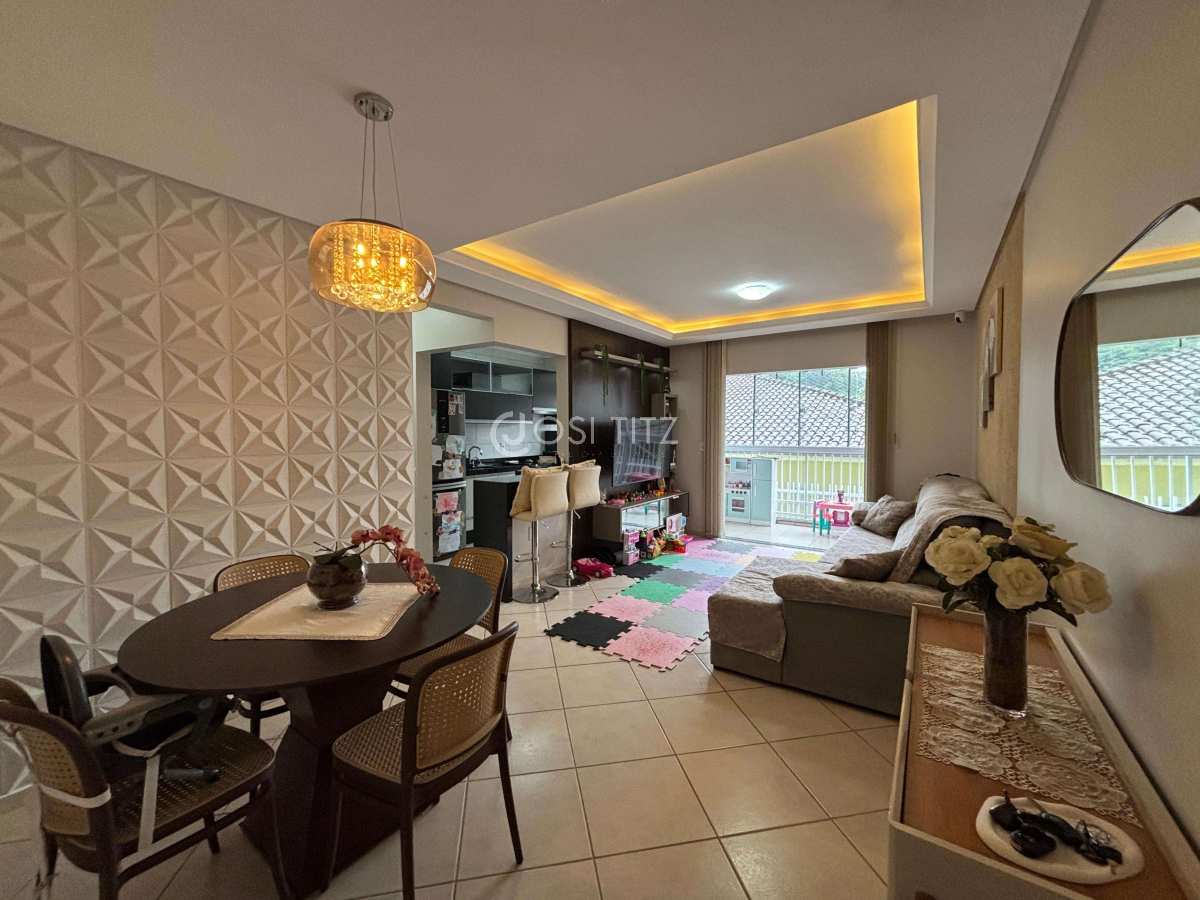 APARTAMENTO MOBILIADO NO BAIRRO CZERNIEWICZ - Josi Titz Corretora de imóveis