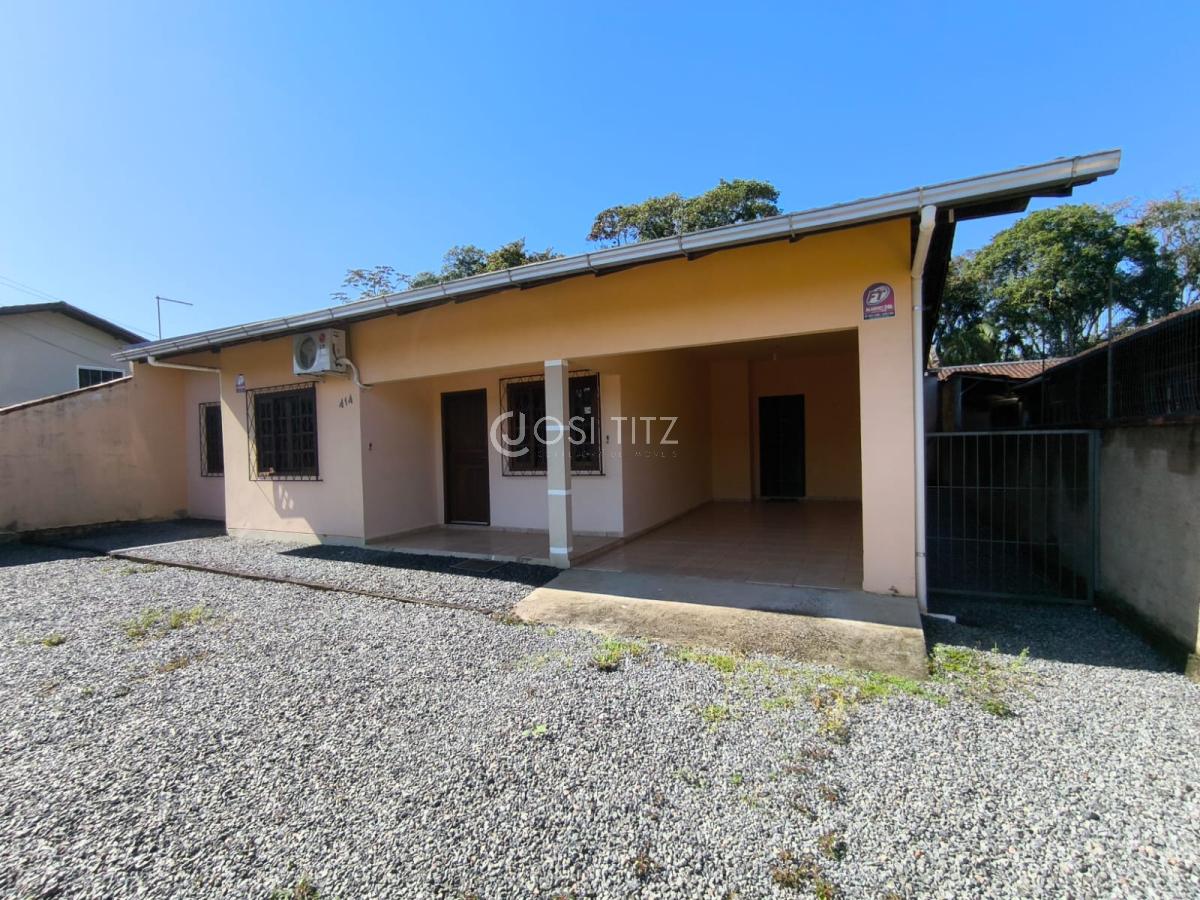 Casa, à venda em Jaraguá do Sul, Santa Luzia - Josi Titz Corretora de imóveis