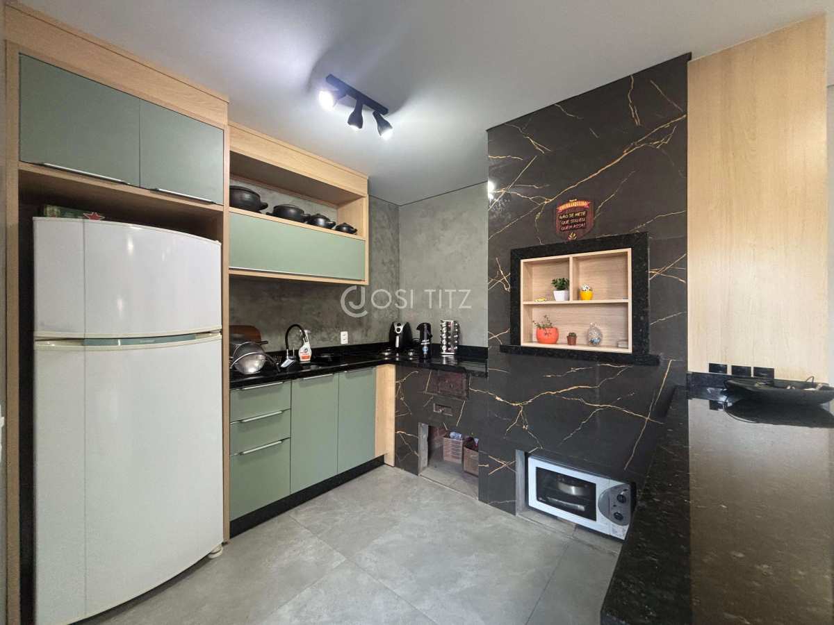 CASA A VENDA NO BAIRRO TRÊS RIOS DO SUL - Josi Titz Corretora de imóveis