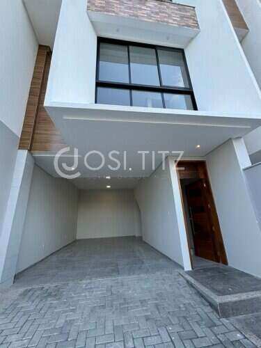 SOBRADO GEMINADO NO BAIRRO VILA LENZI - Josi Titz Corretora de imóveis