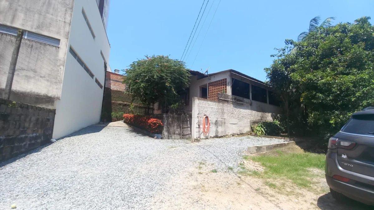 TERRENO A VENDA NO BAIRRO CENTRO - Josi Titz Corretora de imóveis